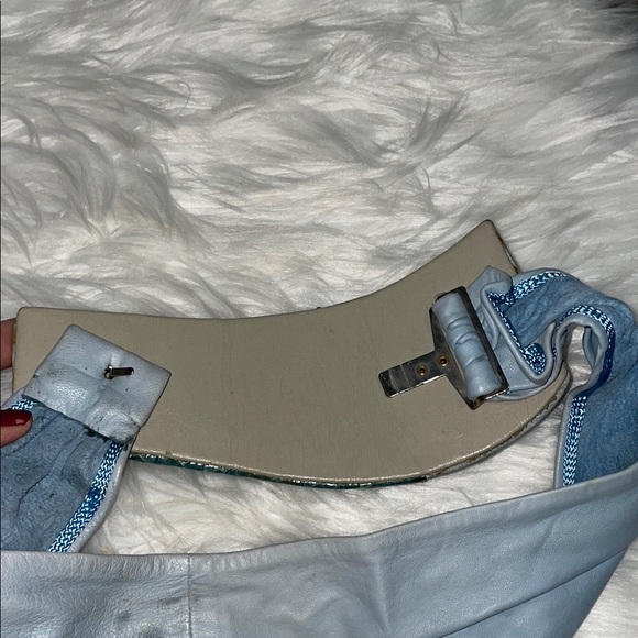 Laise Adzer Vintage Blue Leather Statement Belt - Picture 8 of 10